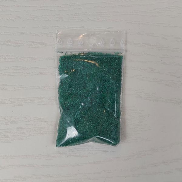 Dekorhomok menta, 0.4-0.8 mm grain size, 30g package, non-toxic quartz sand.