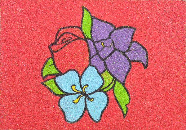 Colorful floral sand art made from a Virág homokkép kit.
